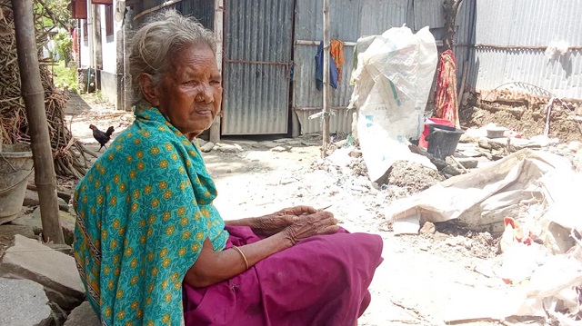 ৫৩ বছরের বসতভিটা ছাড়তে আল্টিমেটাম, উচ্ছেদের মুখে ১৬টি পাহাড়িয়া পরিবার